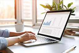 威九国际V9国际发布2024人才市场报告，新智人才看重稳定性和赛道前景